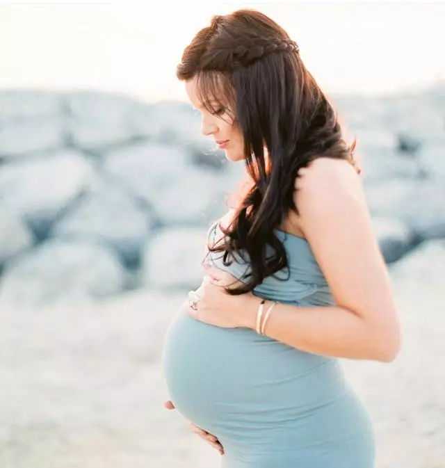 成都代怀孕助孕套餐,鲜胚移植第九天测出阳性,结果是提示生化妊娠,