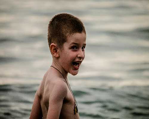 成都借卵子自怀，国内哪里代怀,四川怎样检查不孕：成都不孕不育在哪些医院