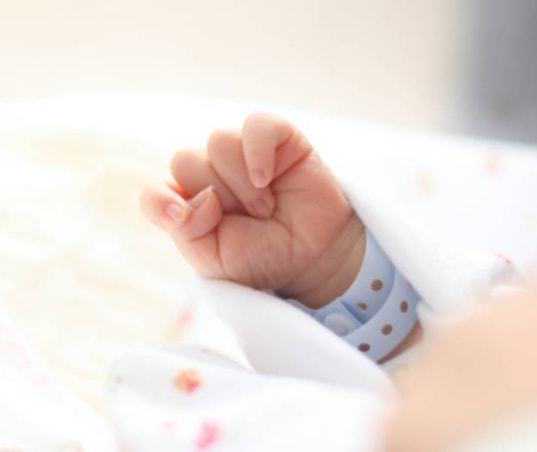 成都试管助孕：多基因遗传病与代生技术的深度解析